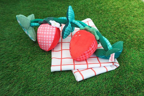 Bailey 採草莓系列