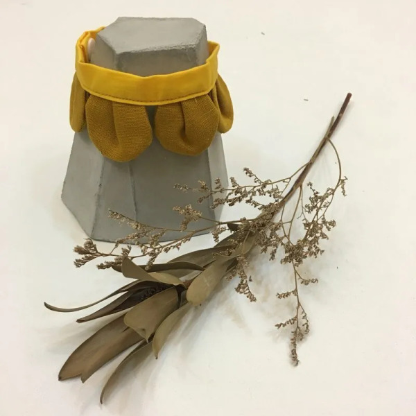 Circle Studio 一朵花領巾 素色