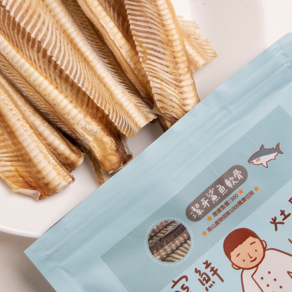 寵鮮灶腳 潔牙鯊魚軟骨 100g