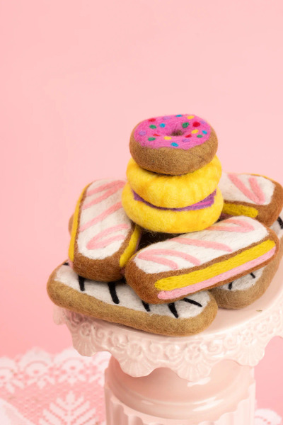 Mimi's Daughters 草莓糖霜甜甜圈