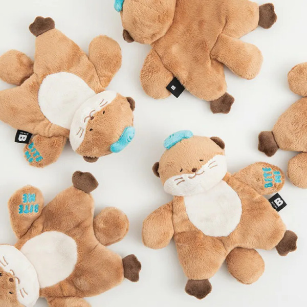 BITE ME 抱抱獺 造型玩具